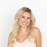 Headshot of Spokane Reiki practitioner Alison Papazois